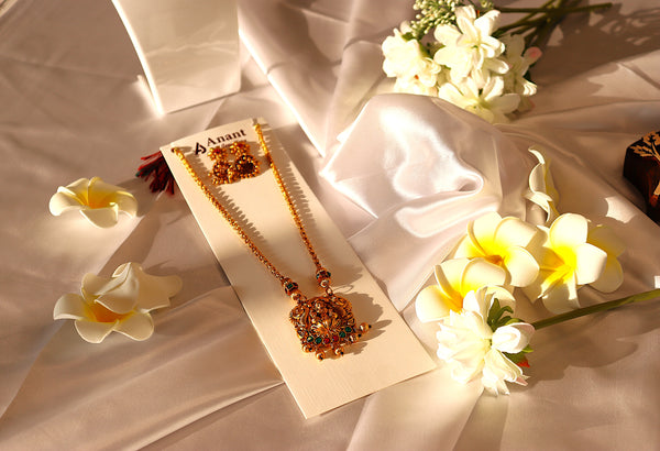 Nitya Kundan Traditional Goddess Kundan Pink and Green stone studded Gold-Plated Bridal Jewelry Set Antique Necklace Set with Earrings For Women