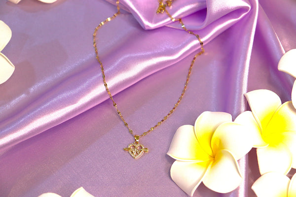 Sparkles4u 'Arrow in The Heart' Pendant Necklace for Women Gold Color, SS