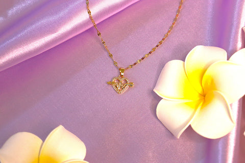 Sparkles4u 'Arrow in The Heart' Pendant Necklace for Women Gold Color, SS